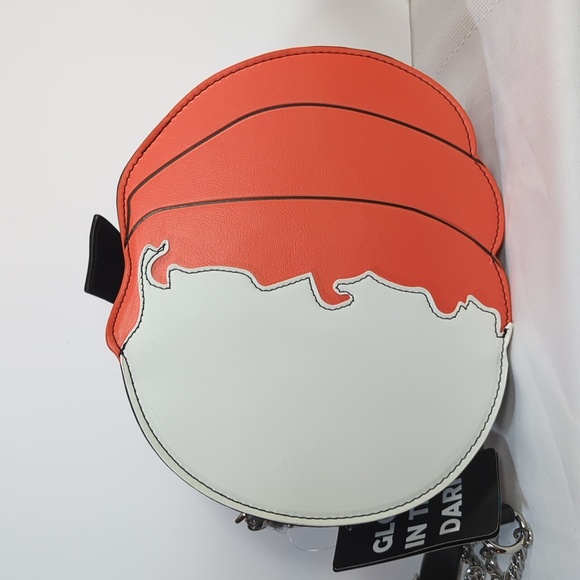 The Nightmare Before Christmas Jack Pumpkin Split Glow-In-The-Dark Crossโฆ - Picture 3 of 4